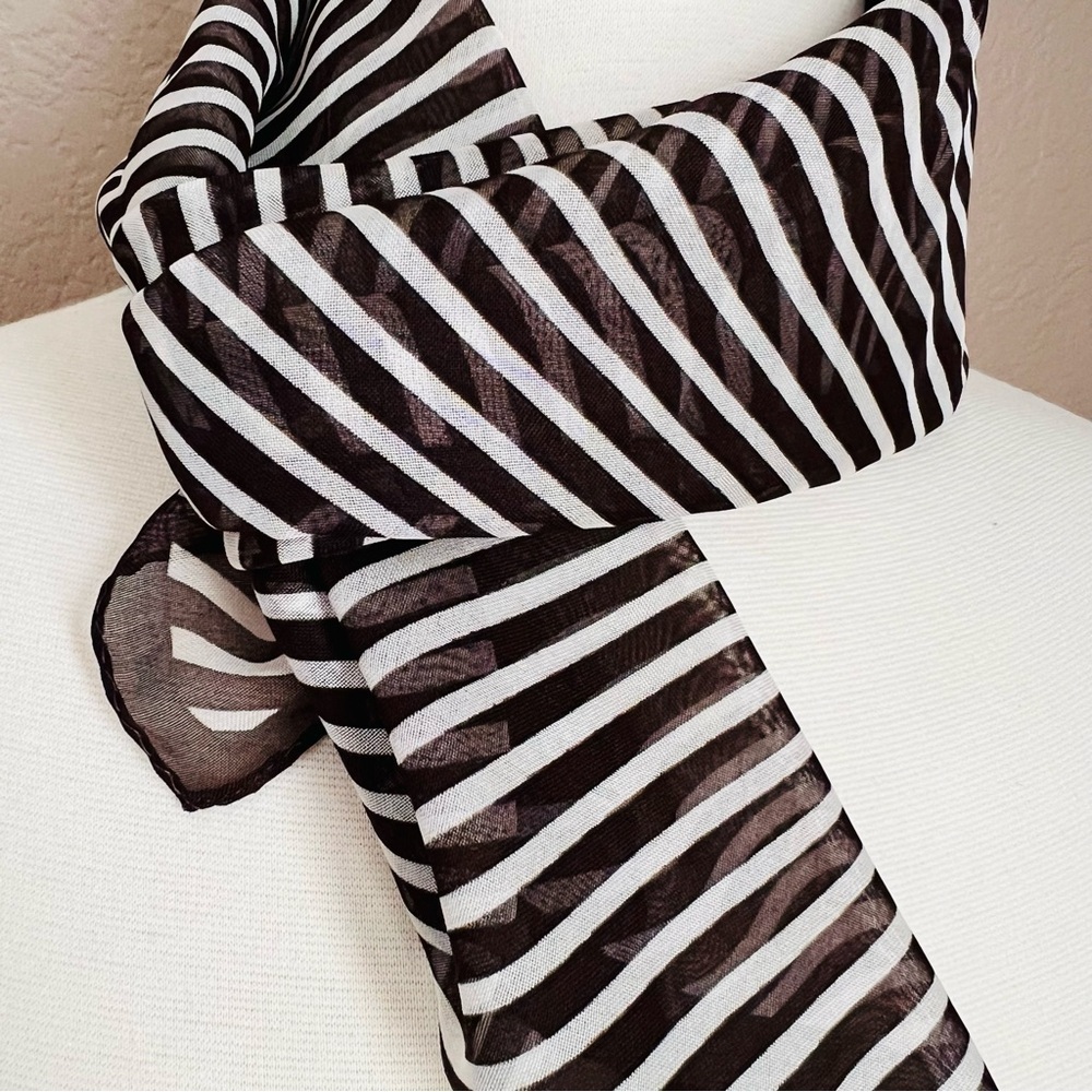 21”x21” Silk Chiffon Scarf.